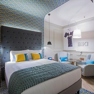 Camera premium con letto queen size